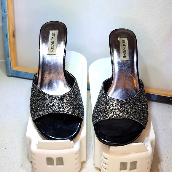 Steve Madden Sparkling Heels - Picture 2 of 6